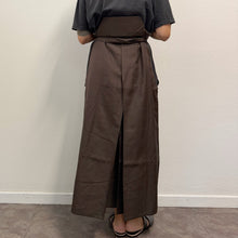 Load image into Gallery viewer, Hakama Vintage Tradizionale Giapponese Sendai-hira – Seta Ki-tsumugi
