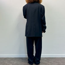 Load image into Gallery viewer, Completo blu rifinito a Mano 90s