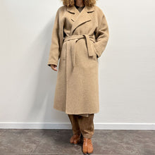 Load image into Gallery viewer, Cappotto Piacenza Cammello doppiato fine 70s