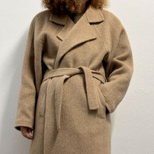 Load image into Gallery viewer, Cappotto Piacenza Cammello doppiato fine 70s