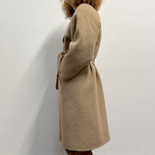 Load image into Gallery viewer, Cappotto Piacenza Cammello doppiato fine 70s