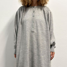 Load image into Gallery viewer, Maxi Abito realizzato a mano grigio 80s