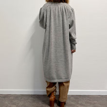 Load image into Gallery viewer, Maxi Abito realizzato a mano grigio 80s