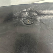 Load image into Gallery viewer, Borsa anni ’70 in nappa nera – vintage