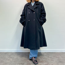 Load image into Gallery viewer, Cappotto blu notte lana merinos e lana di agnello 90s