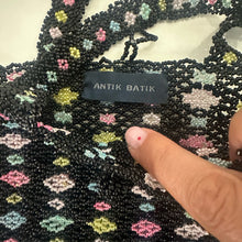 Load image into Gallery viewer, Antik Batik – Mini Borsa a Mano in Perline