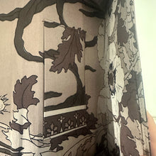 Load image into Gallery viewer, Set Pochette e Foulard in Seta – Falconetto by Ken Scott & Jo Martin, Anni ’70