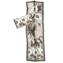 Load image into Gallery viewer, Set Pochette e Foulard in Seta – Falconetto by Ken Scott & Jo Martin, Anni ’70