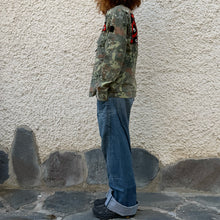 Load image into Gallery viewer, Giacca Military/Workwear Reworked – Pezzo Unico con Patch Giapponesi Vintage