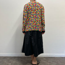 Load image into Gallery viewer, Camicia sartoriale in seta – Anni ’80