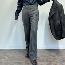 Load image into Gallery viewer, Completo sartoriale gessato fine 70s