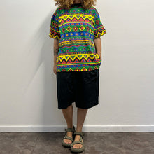 Load image into Gallery viewer, T-shirt Clumed Multicolor – Anni ’80