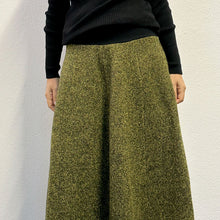 Load image into Gallery viewer, Gonna in boucle verde