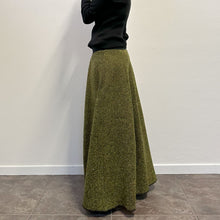 Load image into Gallery viewer, Gonna in boucle verde