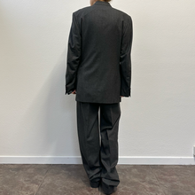 Load image into Gallery viewer, Completo doppiopetto grigio in panno di lana 80s