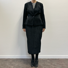 Load image into Gallery viewer, Completo giacca e gonna lunga 90s