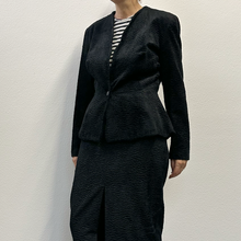 Load image into Gallery viewer, Completo giacca e gonna lunga 90s