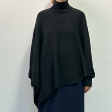 Load image into Gallery viewer, Maglione  Le Ciel Bleu nero acquistato a TOKYO