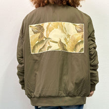 Load image into Gallery viewer, Bomber Monster