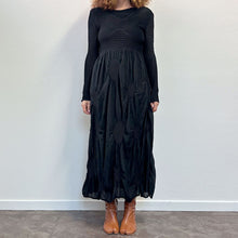 Load image into Gallery viewer, Abito plissato nero