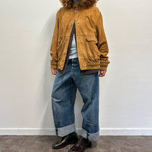 Load image into Gallery viewer, Bomber scamosciato Mabrun anni ’90 – Marrone medio chiaro – Over Tg 52