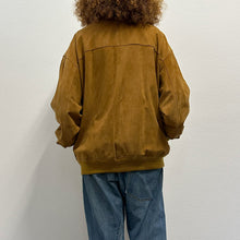 Load image into Gallery viewer, Bomber scamosciato color caramello chiaro – Anni ’90 – Tg 56