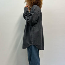 Load image into Gallery viewer, Camicia Versace Jeans Couture – nero – Tg L vintage