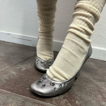 Load image into Gallery viewer, Décolleté argento con punti luce – Casadei (anni 2000)