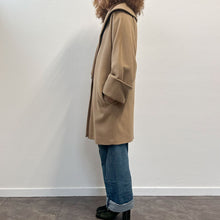 Load image into Gallery viewer, Cappotto Genny by Claude Montana 80s
