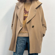 Load image into Gallery viewer, Cappotto Genny by Claude Montana 80s