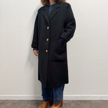 Load image into Gallery viewer, cappotto nero doppiato