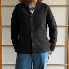 Load image into Gallery viewer, Cardigan lana follata nero