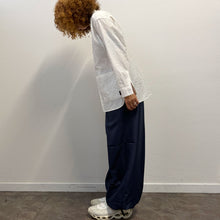 Load image into Gallery viewer, Plantation by Issey Miyake – Camicia vintage bianca con collo coreana