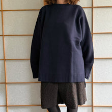 Load image into Gallery viewer, Maglione lana follata color navy