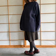 Load image into Gallery viewer, Maglione lana follata color navy