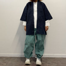 Load image into Gallery viewer, Haori vintage tinto con tintura indaco scuro