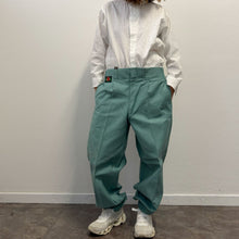 Load image into Gallery viewer, Pantaloni Nikka vintage DEADSTOCK color salvia
