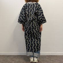 Load image into Gallery viewer, Michiyuki Tradizionale Giapponese Vintage anni ’60 – Indigo/Bianco (Aizome & Kasuri)