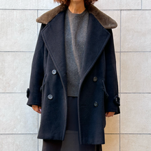 Load image into Gallery viewer, Cappotto Max Mara nero 90s