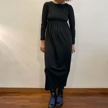 Load image into Gallery viewer, Abito Romeo Gigli linea G nero fine 8os primi 90s