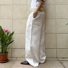 Load image into Gallery viewer, Pantalone Max&co in lino bianchi vintage Y2K