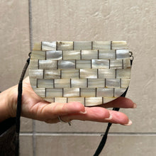 Load image into Gallery viewer, Mini borsina madre perla antica