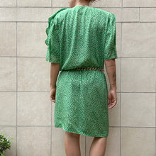 Load image into Gallery viewer, Abito verde in seta 80s