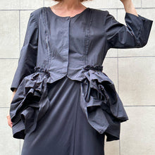 Load image into Gallery viewer, Camicia barocca nera Y2K