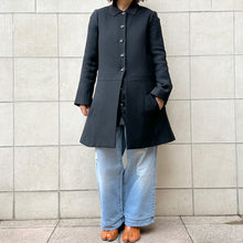 Load image into Gallery viewer, Cappotto Chloe nero Y2K