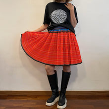 Load image into Gallery viewer, Gonna tradizionale Hmong vietnamita moderna