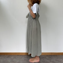 Load image into Gallery viewer, Abito grigio a pois bianchi Y2K