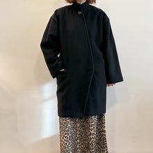 Load image into Gallery viewer, Cappotto Genny by Gianni Versace nero primi 80s