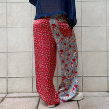 Load image into Gallery viewer, Pantalone Jean Paul Gaultier Junior stampa floreale 80s