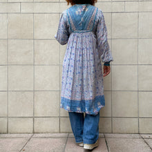 Load image into Gallery viewer, Abito indiano vintage fine 70s